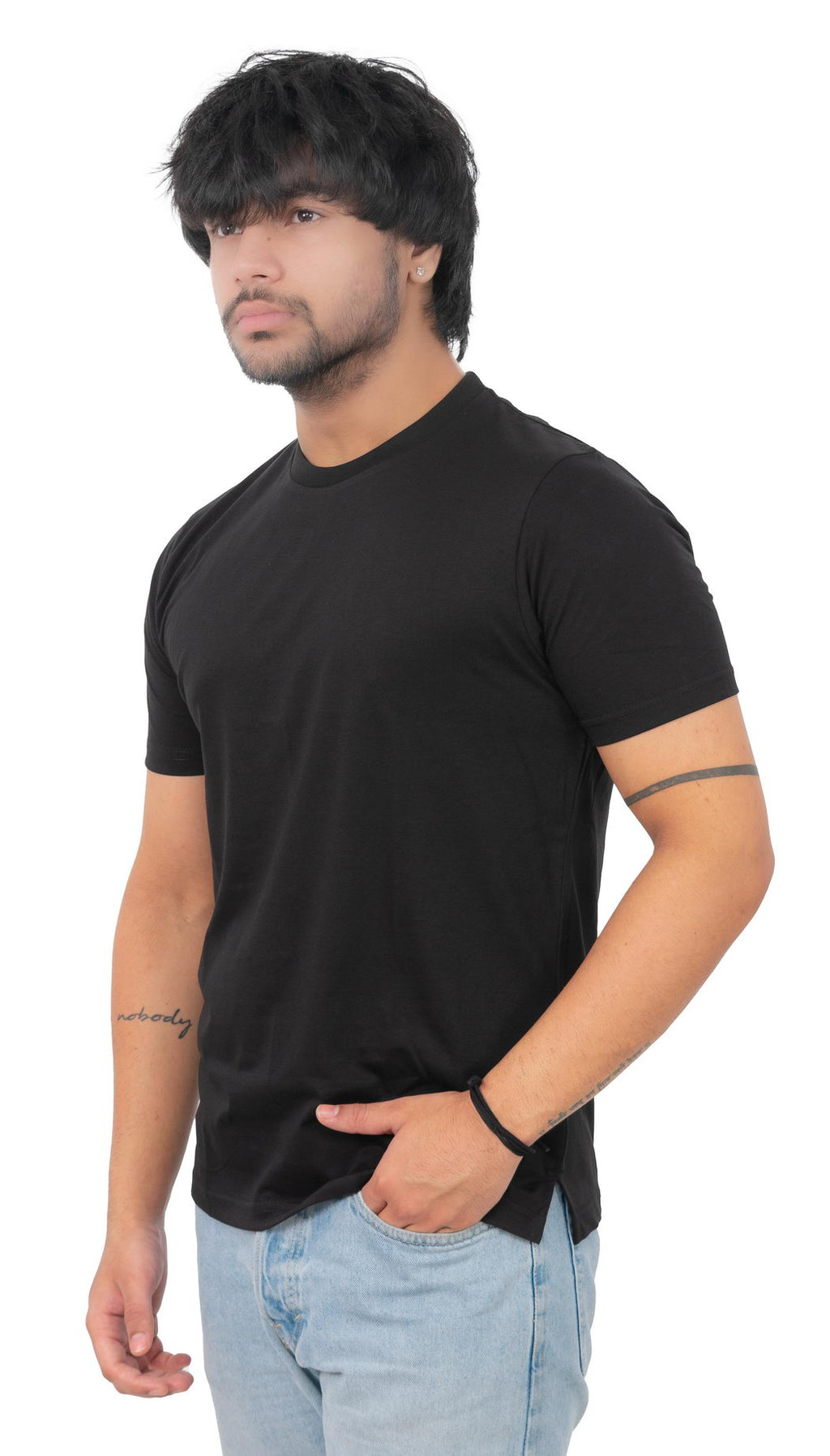 BASIC SLIM FIT T-SHIRT