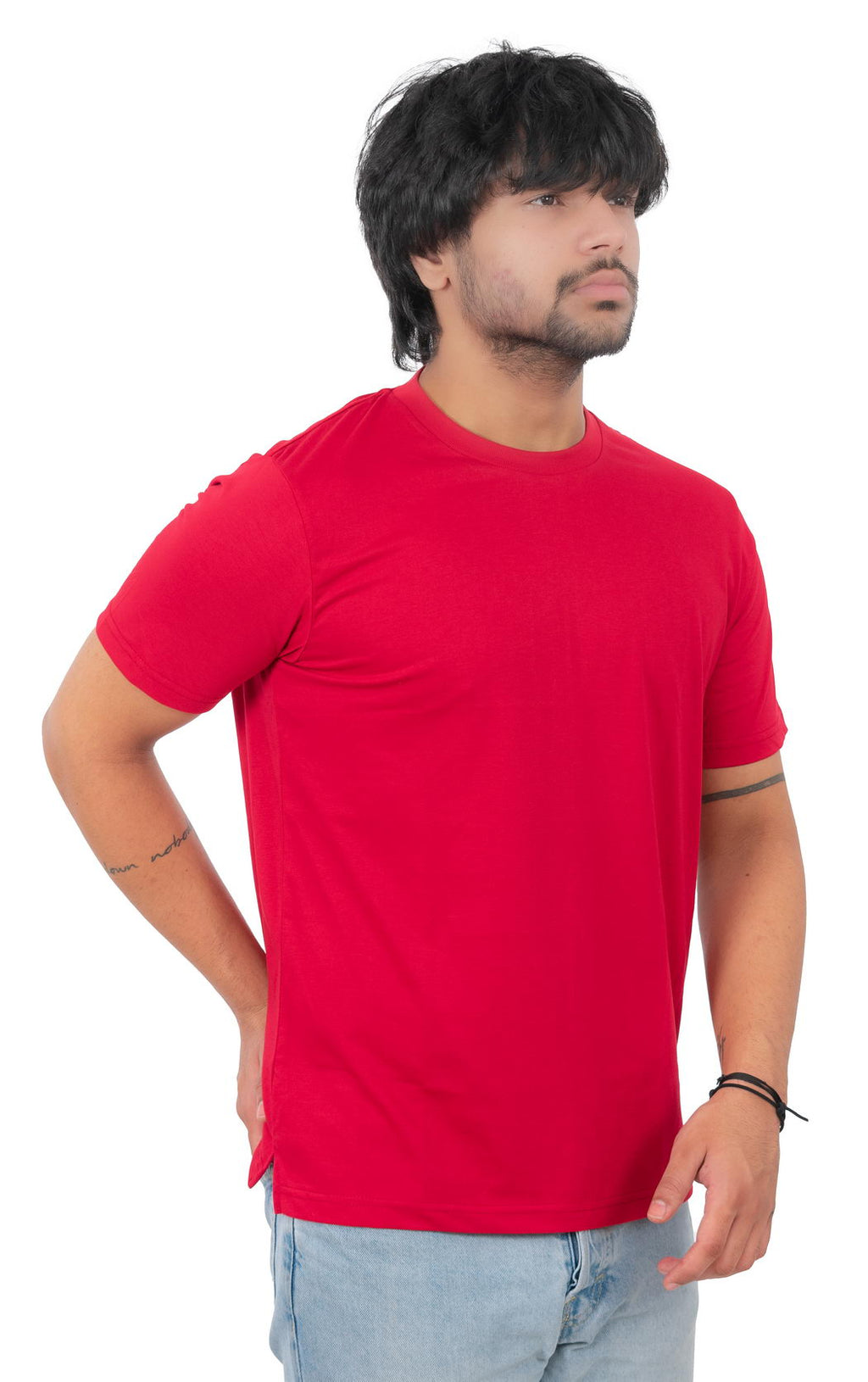 BASIC SLIM FIT T-SHIRT